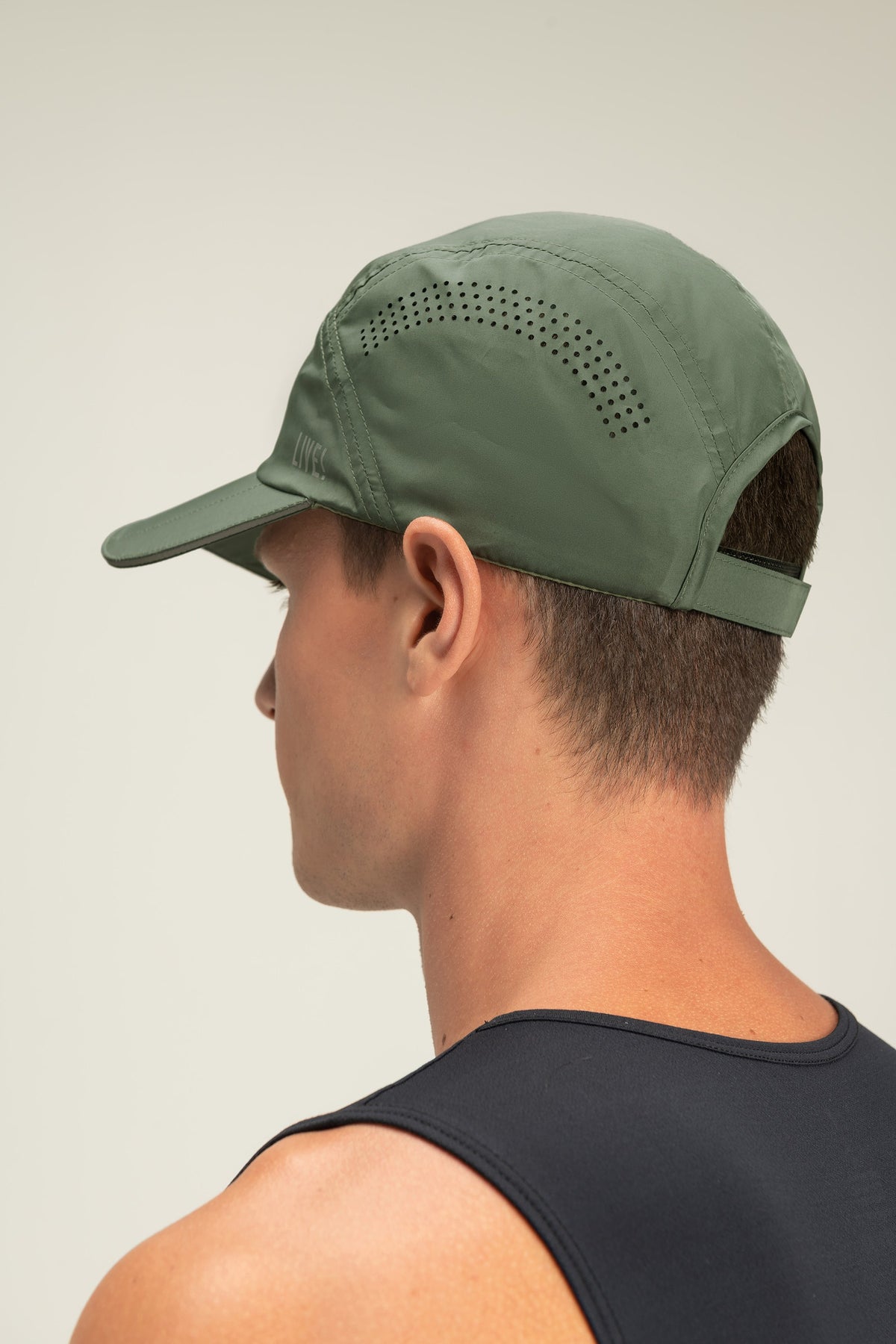 Reflex Cap